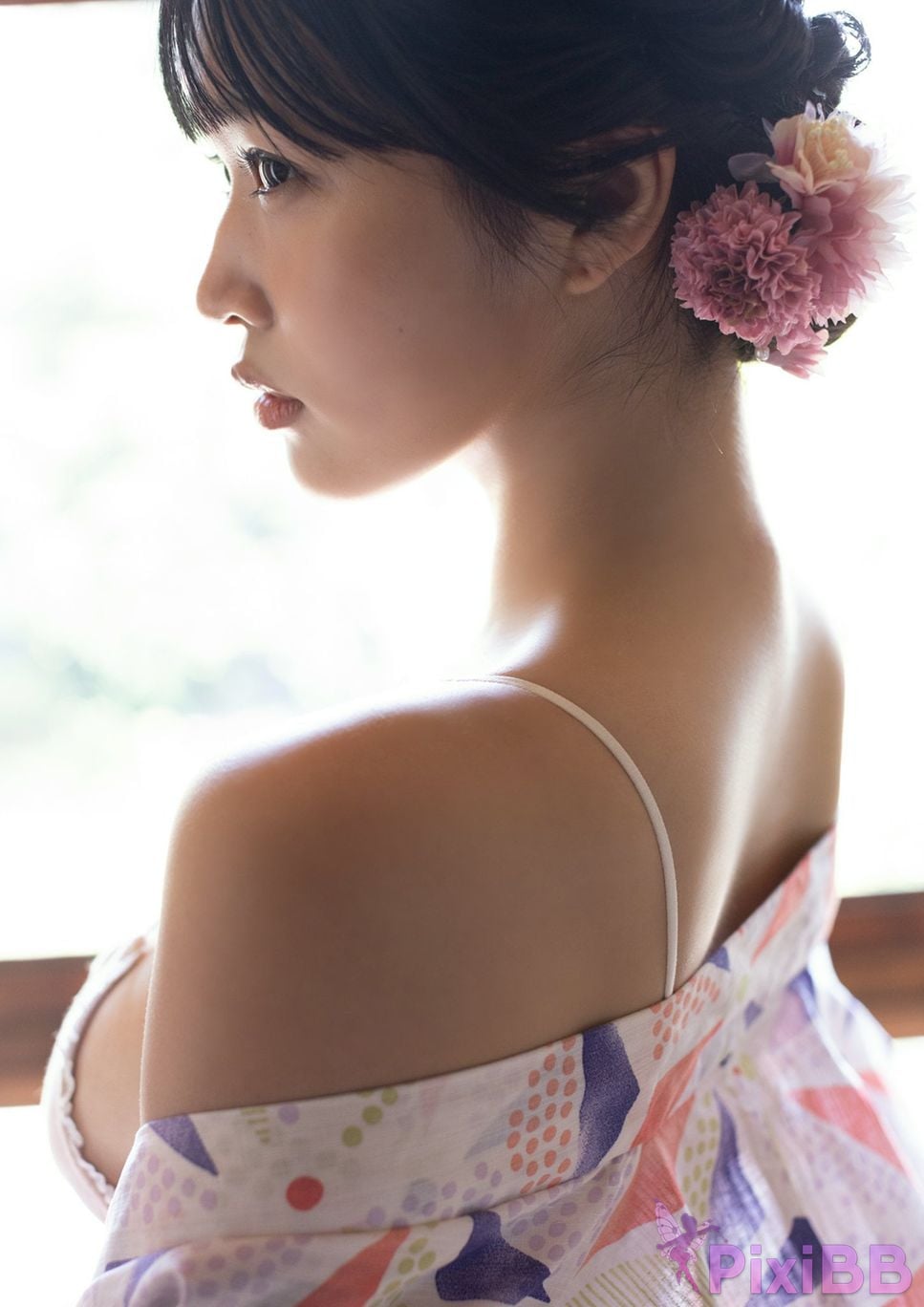 Japanese Idol Miyuka Minami BRODY digital photo book HEAVENS GATE PixiBB.COM 024