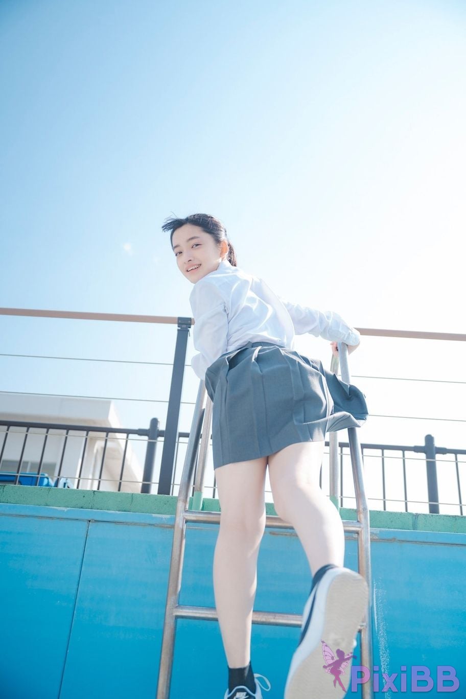 Japanese Idol Airi Hiruta 1st photo collection love Run up PixiBB.COM 035