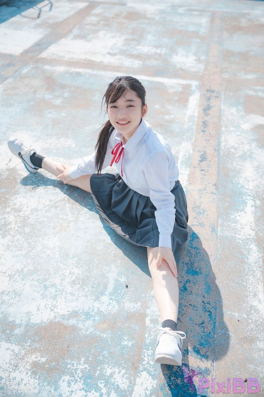 Japanese Idol Airi Hiruta 1st photo collection love Run up PixiBB.COM 036