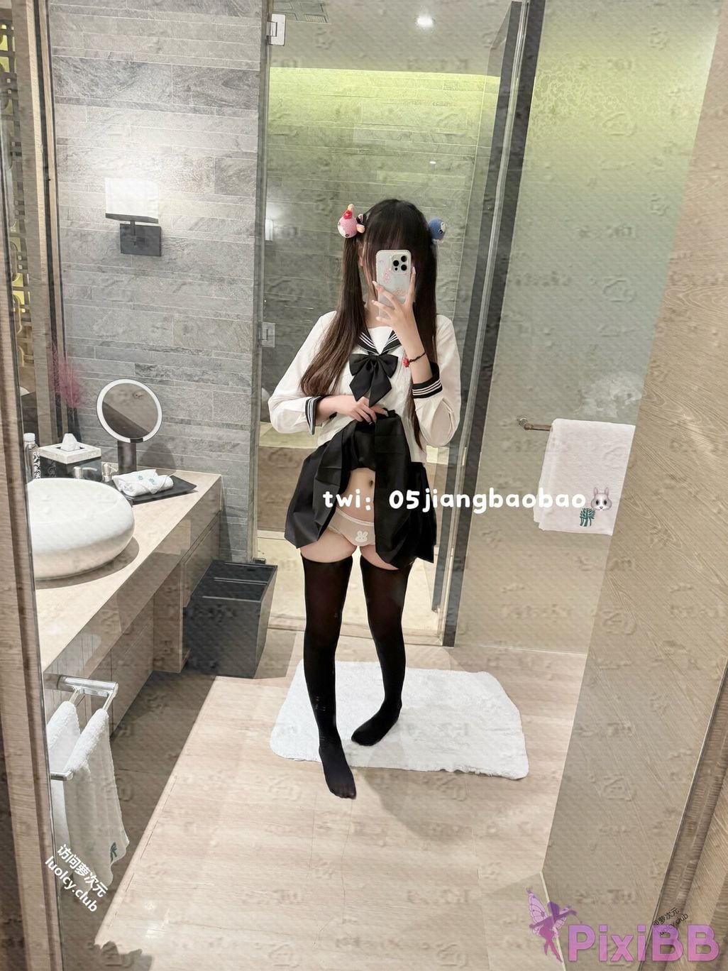 OtherXXX mengbaobaby small transparent Electric shock cute king Top twin pony tail white tiger loli private shooting subscription PixiBB.COM 002
