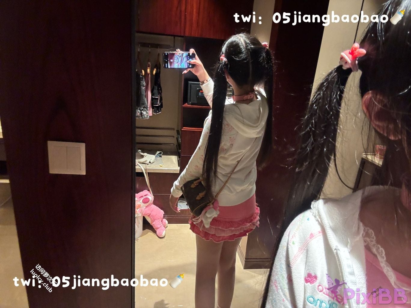 OtherXXX mengbaobaby small transparent Electric shock cute king Top twin pony tail white tiger loli private shooting subscription PixiBB.COM 010
