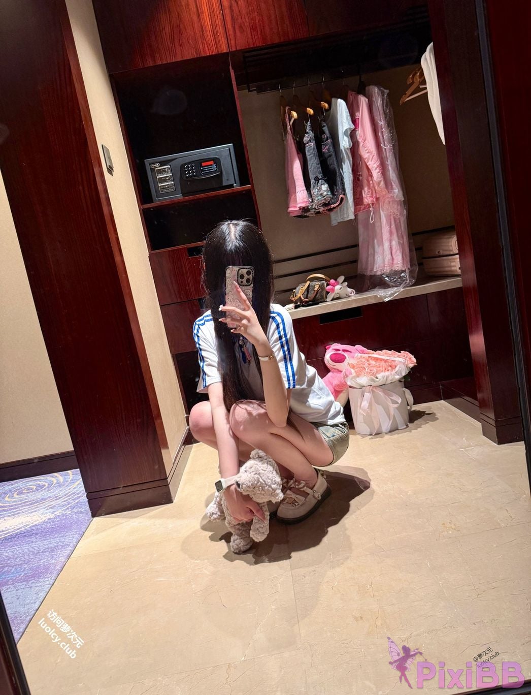 OtherXXX mengbaobaby small transparent Electric shock cute king Top twin pony tail white tiger loli private shooting subscription PixiBB.COM 048