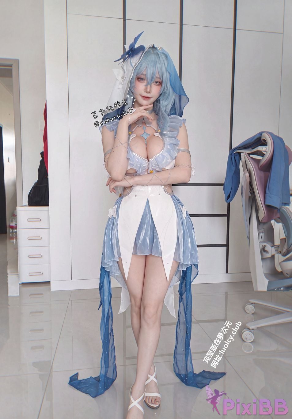 Cosplayer sakurayinF Yingyin Fade Top Big Boobs Welfare Girl PixiBB.COM 001