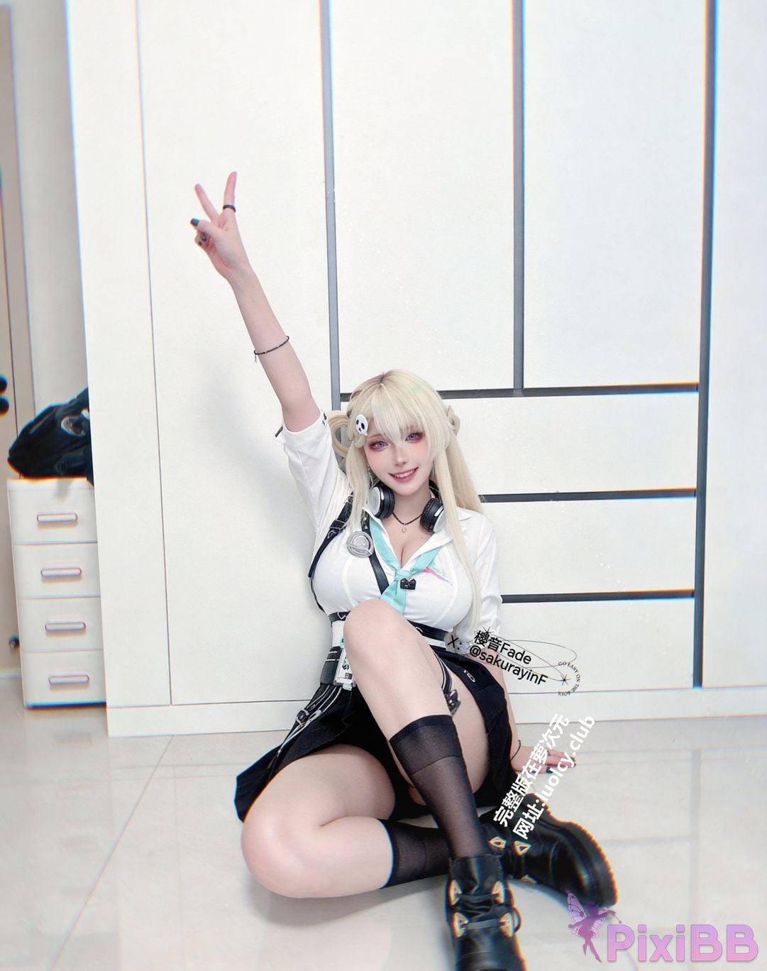 Cosplayer sakurayinF Yingyin Fade Top Big Boobs Welfare Girl PixiBB.COM 067