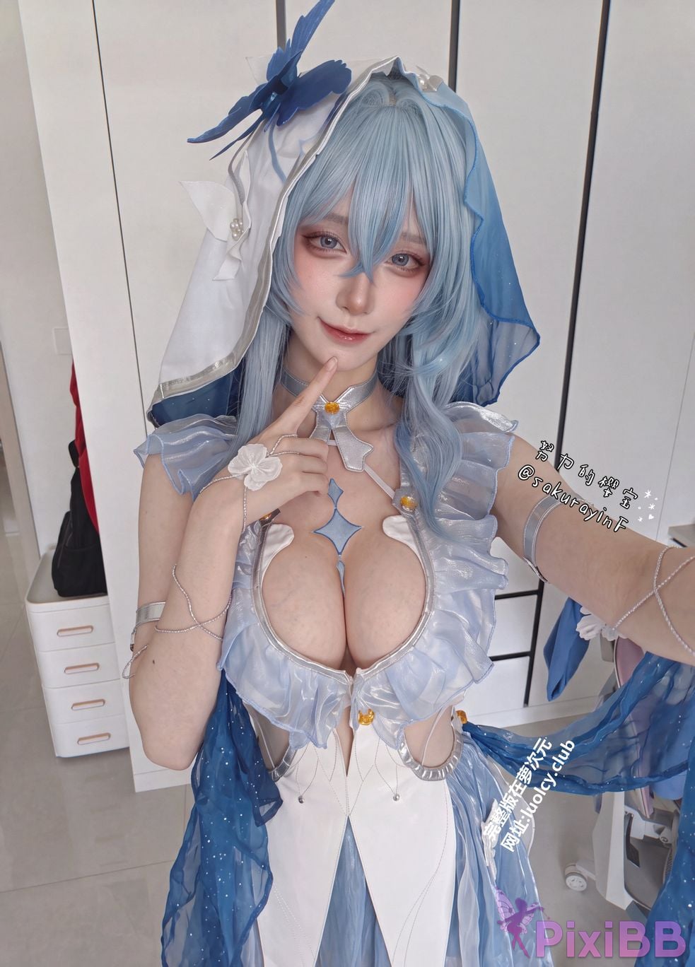 Cosplayer sakurayinF Yingyin Fade Top Big Boobs Welfare Girl PixiBB.COM 107