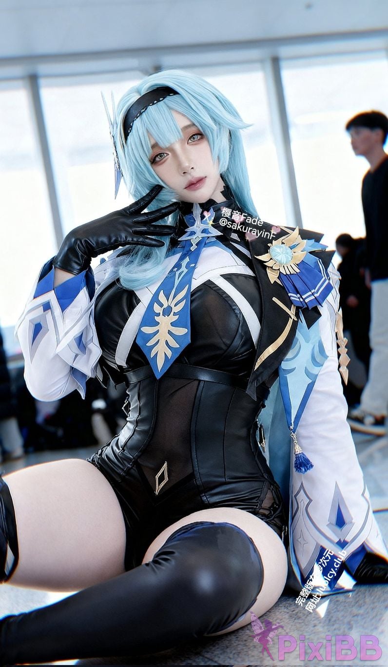 Cosplayer sakurayinF Yingyin Fade Top Big Boobs Welfare Girl PixiBB.COM 156