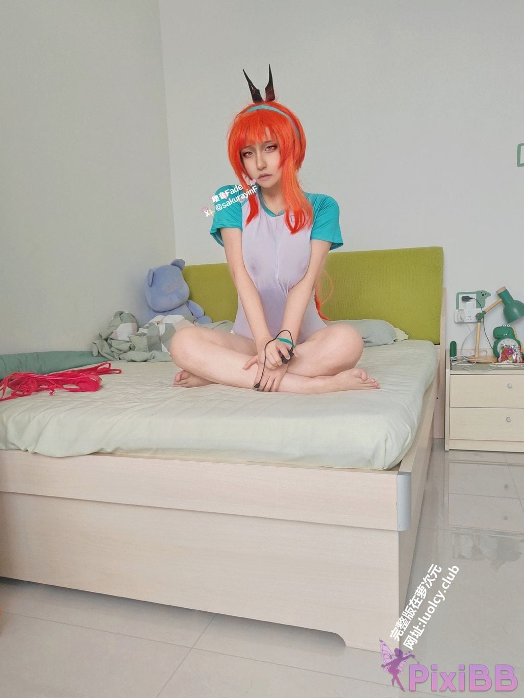 Cosplayer sakurayinF Yingyin Fade Top Big Boobs Welfare Girl PixiBB.COM 206