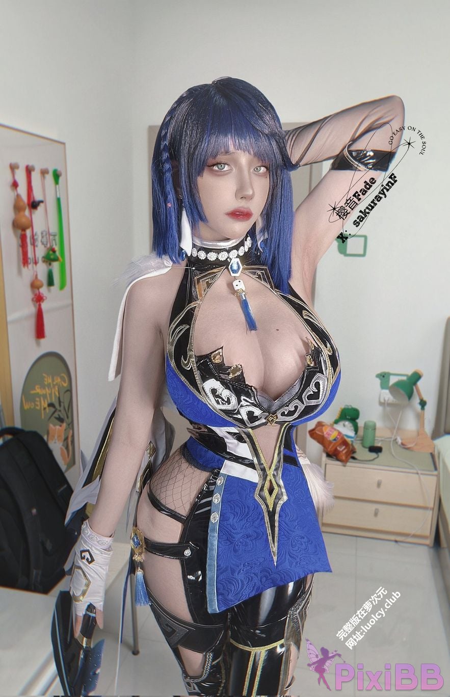 Cosplayer sakurayinF Yingyin Fade Top Big Boobs Welfare Girl PixiBB.COM 338
