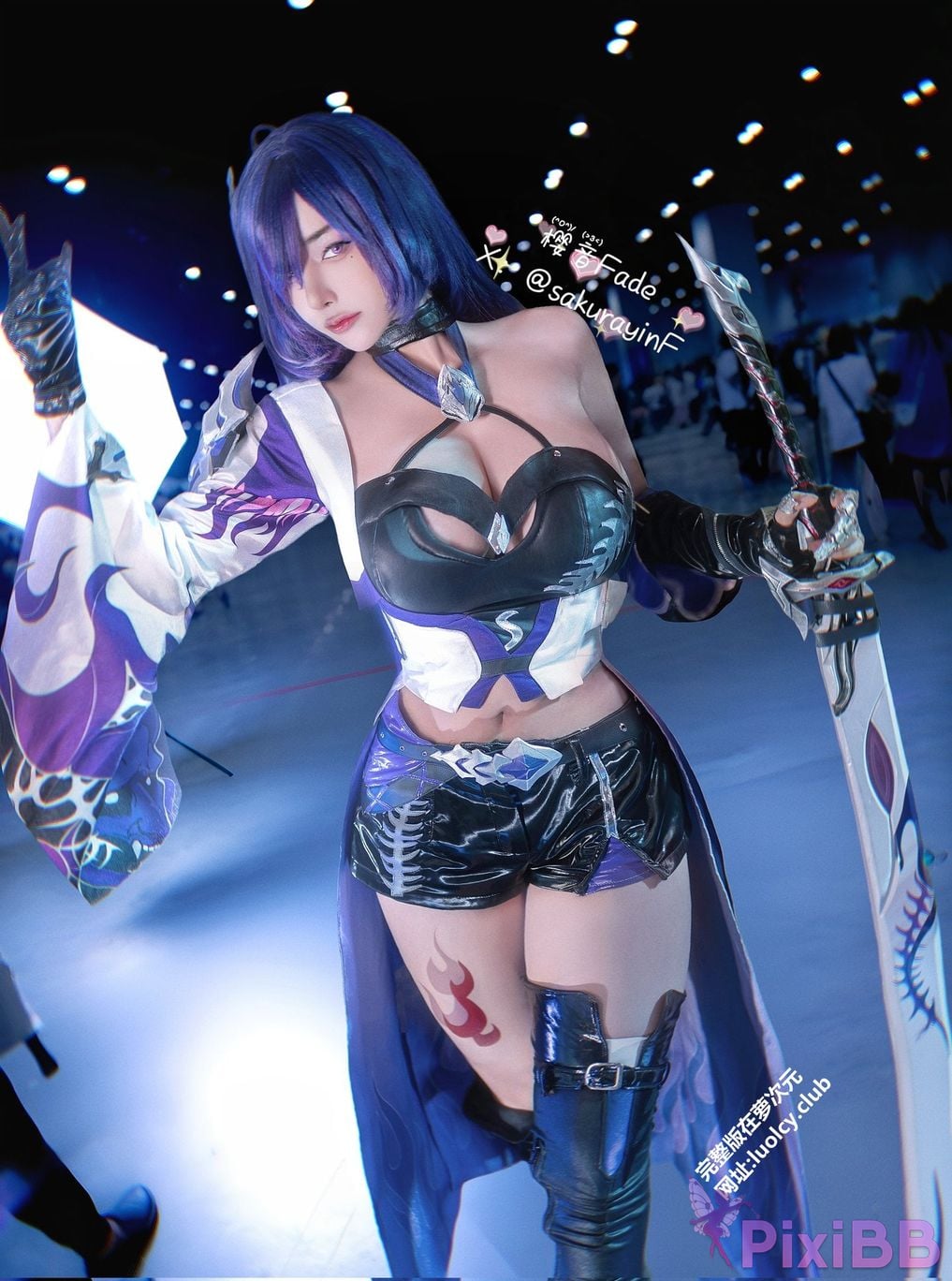 Cosplayer sakurayinF Yingyin Fade Top Big Boobs Welfare Girl PixiBB.COM 384