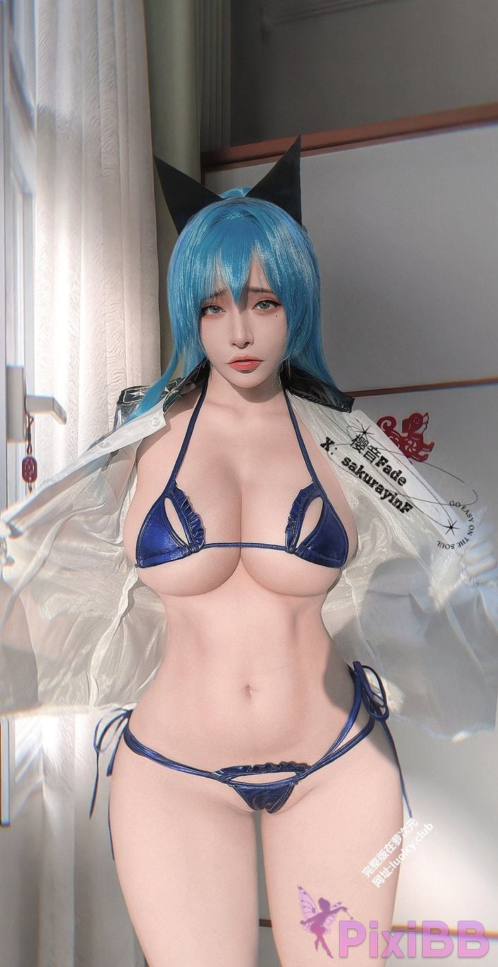 Cosplayer sakurayinF Yingyin Fade Top Big Boobs Welfare Girl PixiBB.COM 393