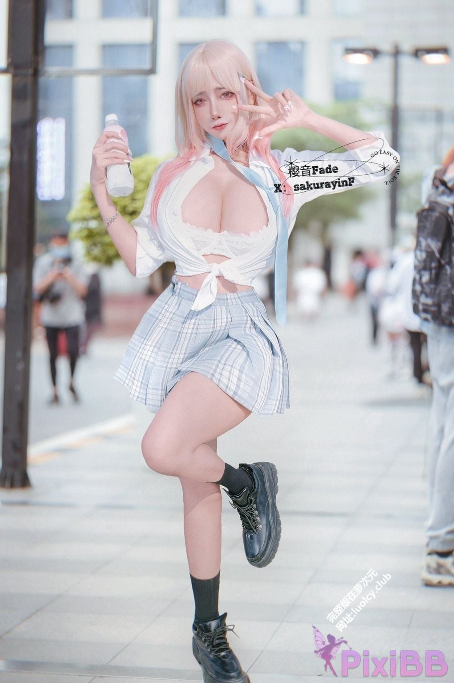 Cosplayer sakurayinF Yingyin Fade Top Big Boobs Welfare Girl PixiBB.COM 415