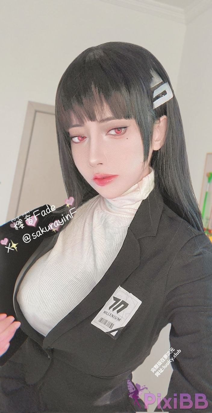 Cosplayer sakurayinF Yingyin Fade Top Big Boobs Welfare Girl PixiBB.COM 431