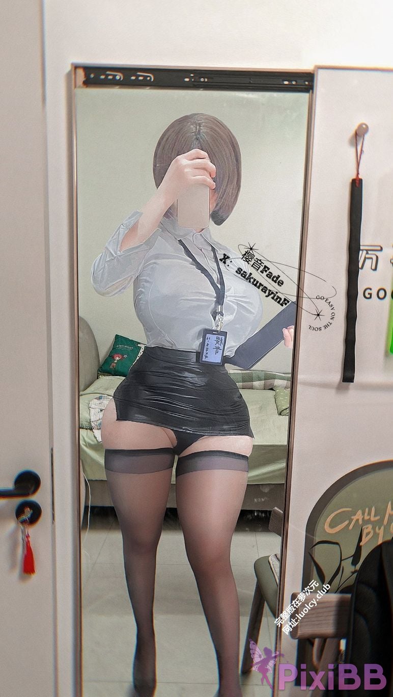 Cosplayer sakurayinF Yingyin Fade Top Big Boobs Welfare Girl PixiBB.COM 469