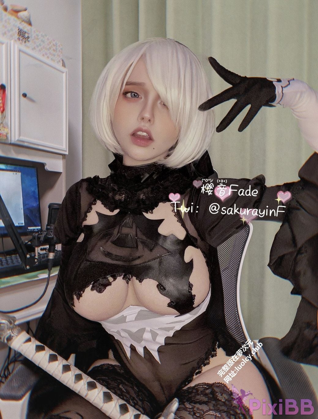 Cosplayer sakurayinF Yingyin Fade Top Big Boobs Welfare Girl PixiBB.COM 513
