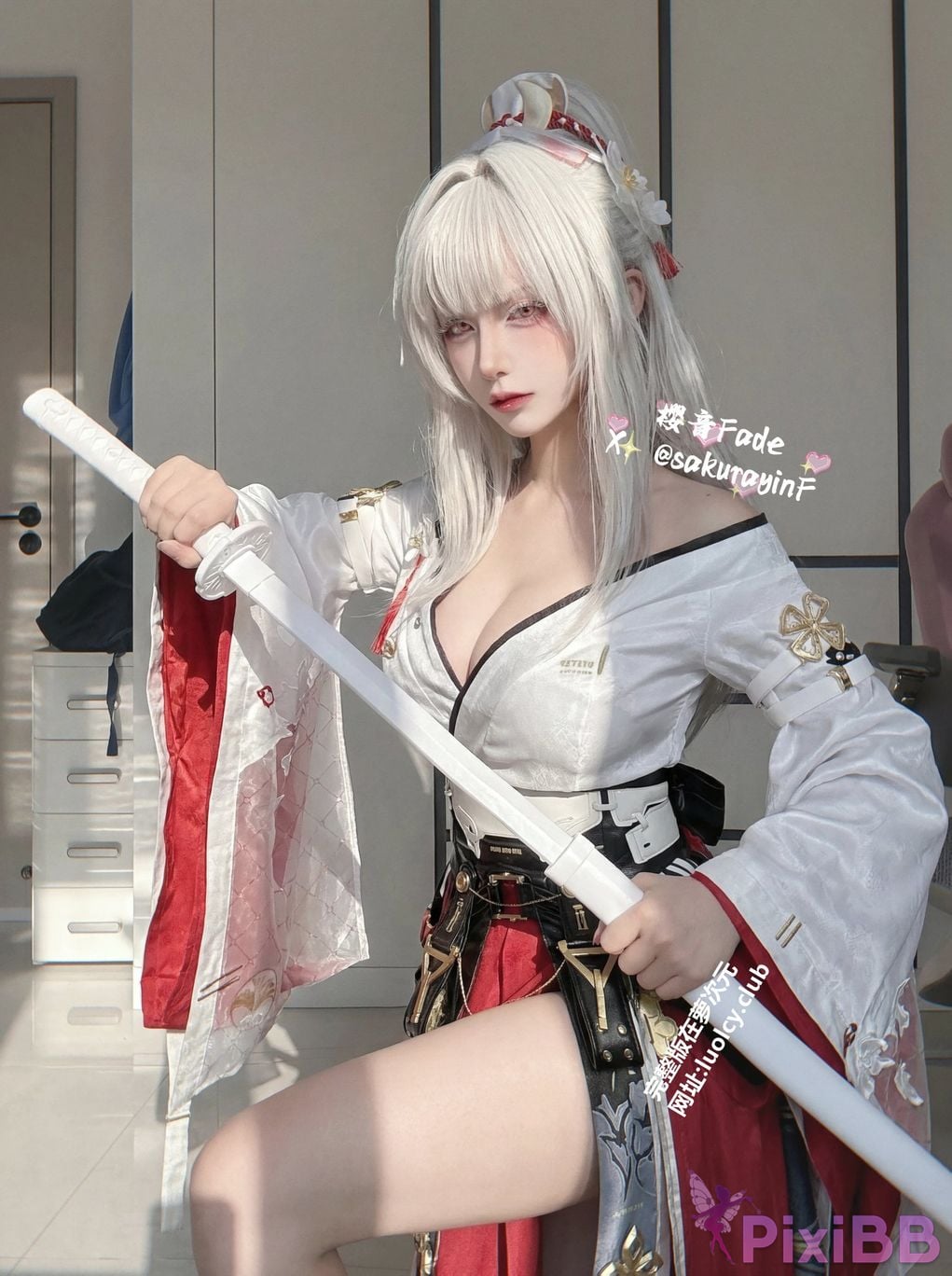 Cosplayer sakurayinF Yingyin Fade Top Big Boobs Welfare Girl PixiBB.COM 552