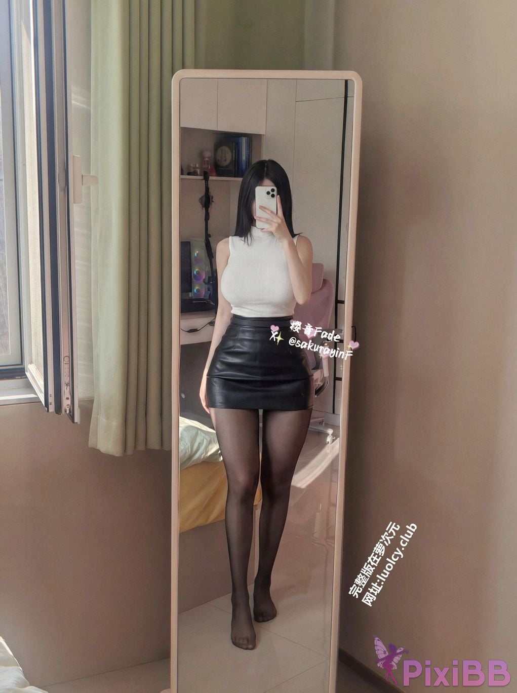 Cosplayer sakurayinF Yingyin Fade Top Big Boobs Welfare Girl PixiBB.COM 628