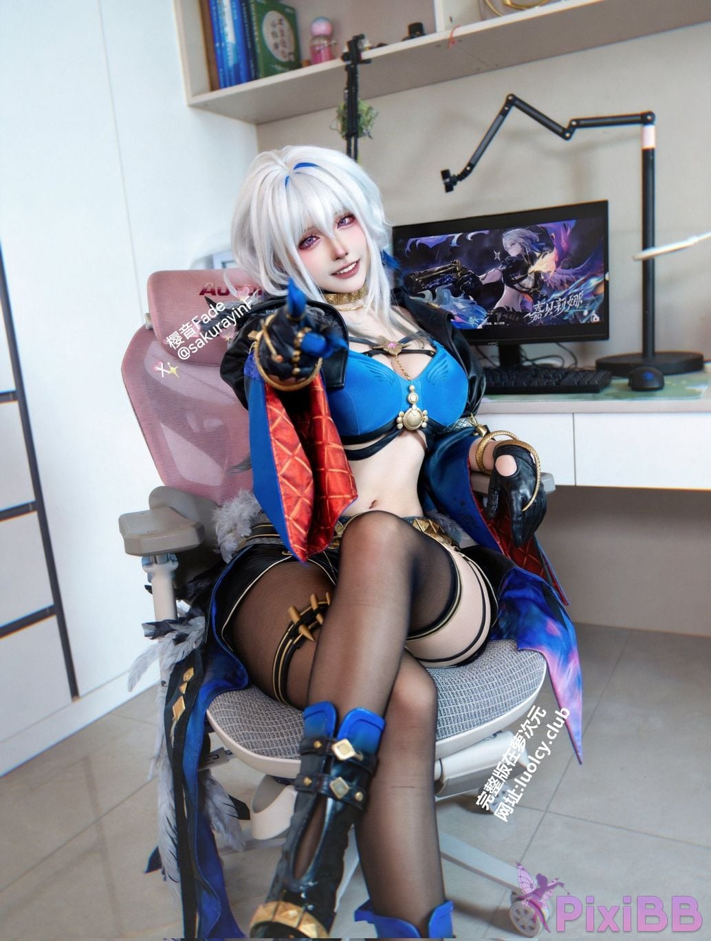 Cosplayer sakurayinF Yingyin Fade Top Big Boobs Welfare Girl PixiBB.COM 770