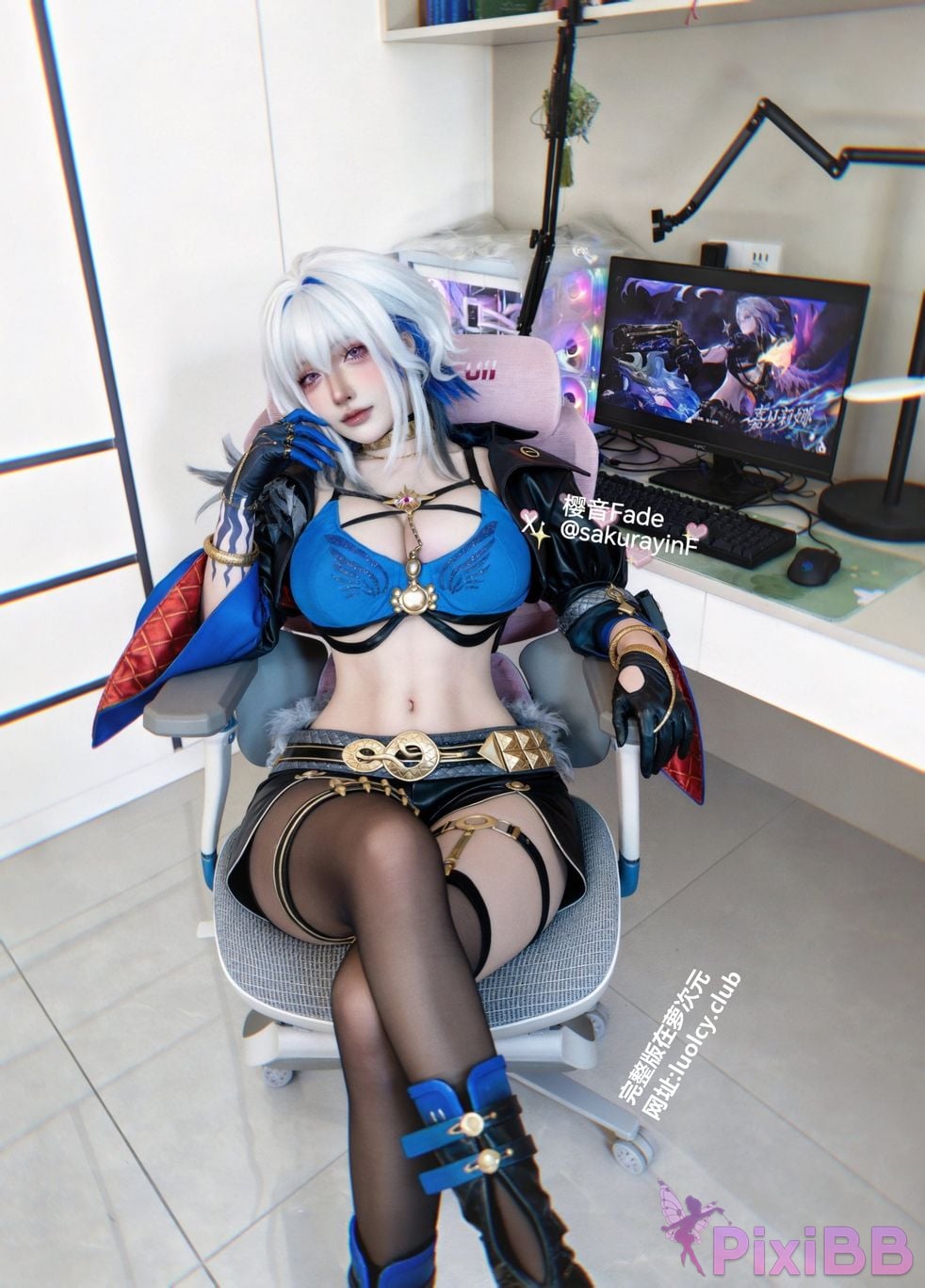 Cosplayer sakurayinF Yingyin Fade Top Big Boobs Welfare Girl PixiBB.COM 780