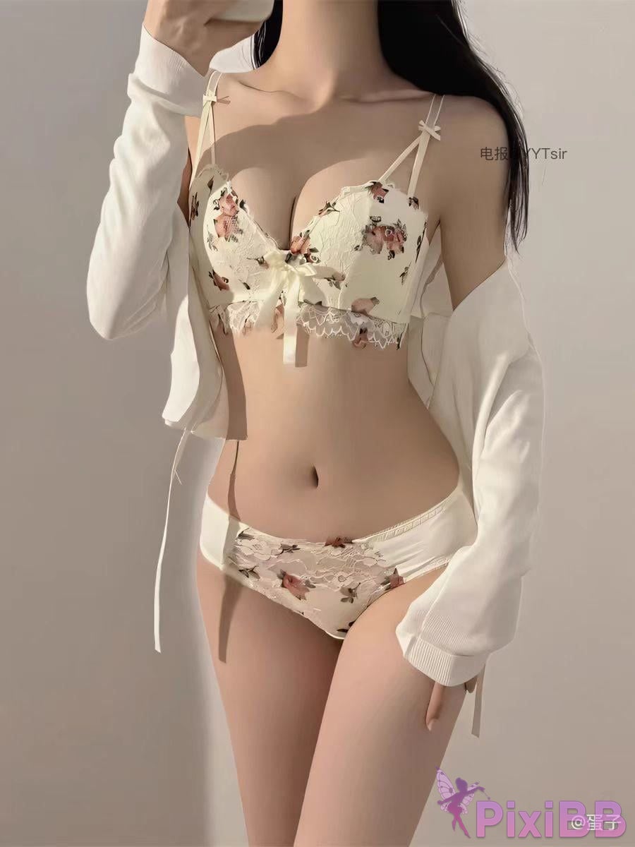 OtherXXX 77 Eggy ambitious bad guy Pure and sweet girl with millions of followers on Douyin Contrast uniform view collection PixiBB.COM 225