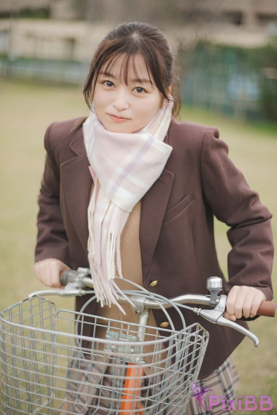 Japanese Idol An Yamamoto Expanded version Complete 50P Yanmaga Other YM2024 Year 11 Issue unreleased cut digital photo book PixiBB.COM 003
