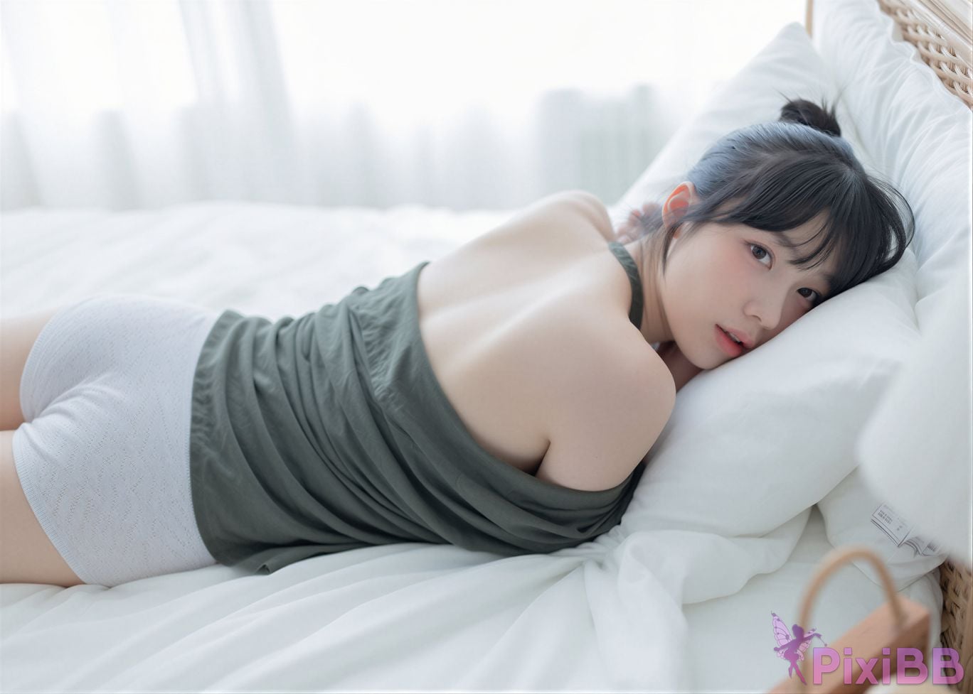 AI Enhanced Yui Green PixiBB.COM 032
