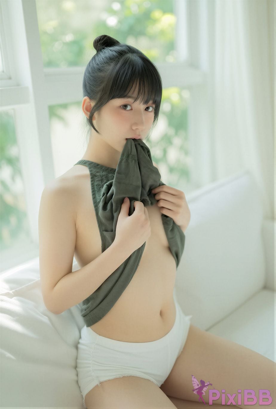 AI Enhanced Yui Green PixiBB.COM 039