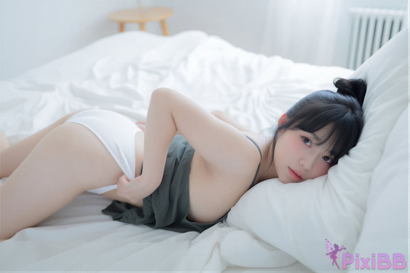 AI Enhanced Yui Green PixiBB.COM 043