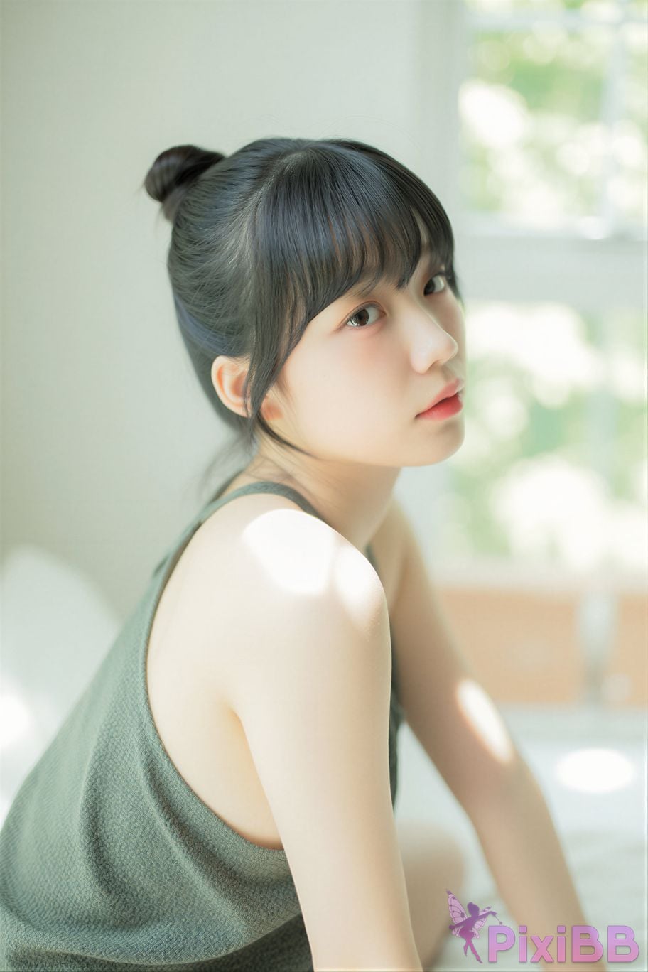 AI Enhanced Yui Green PixiBB.COM 070