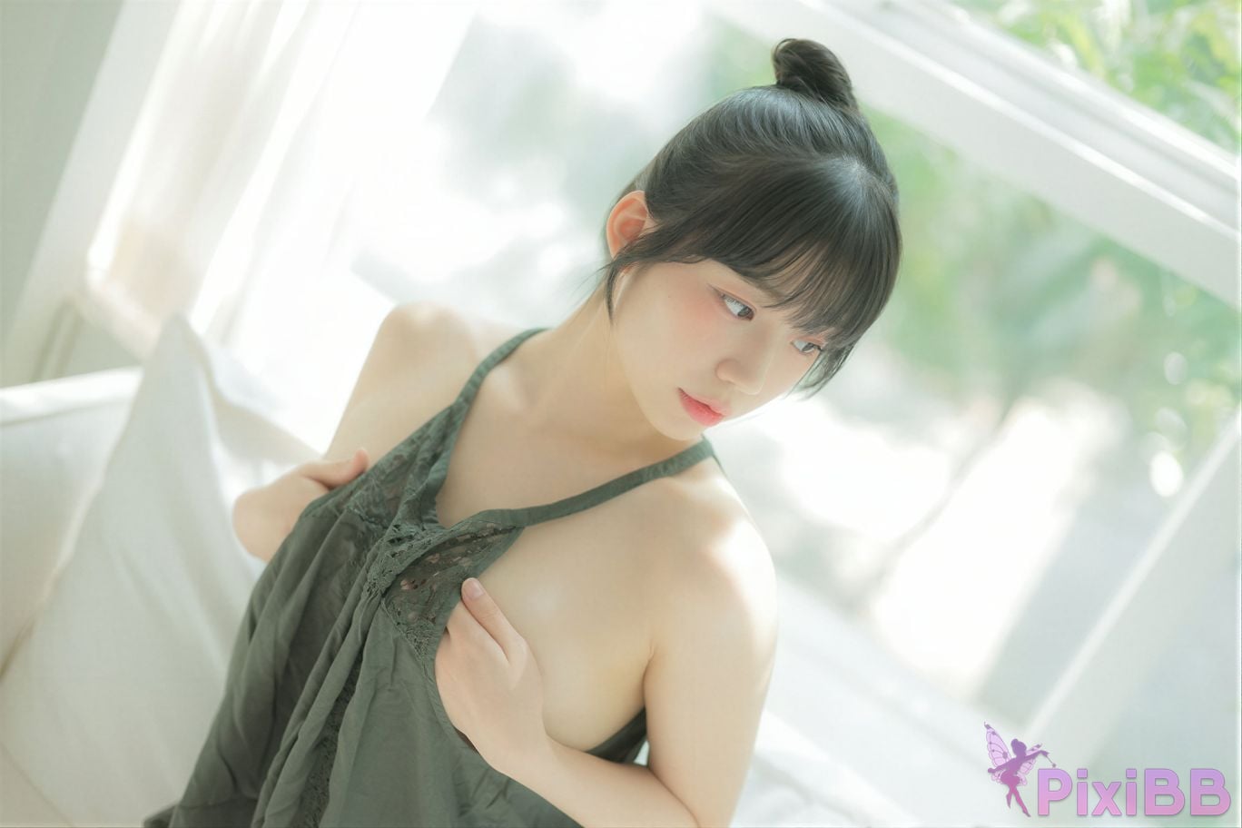 AI Enhanced Yui Green PixiBB.COM 078