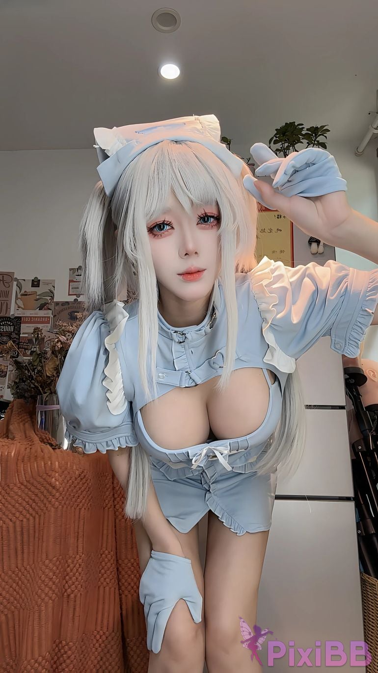 Cosplayer Nine words Physiotherapy room PixiBB.COM 010