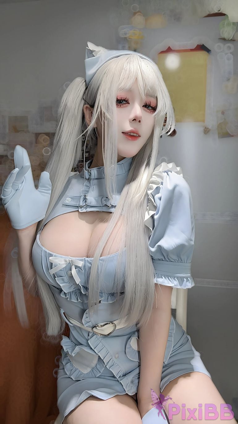 Cosplayer Nine words Physiotherapy room PixiBB.COM 042