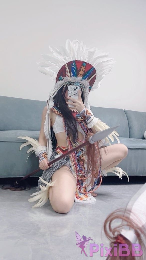 Cosplayer Bangni Bonnie Soul of the Tribe Indian purple dragon PixiBB.COM 107.JPG