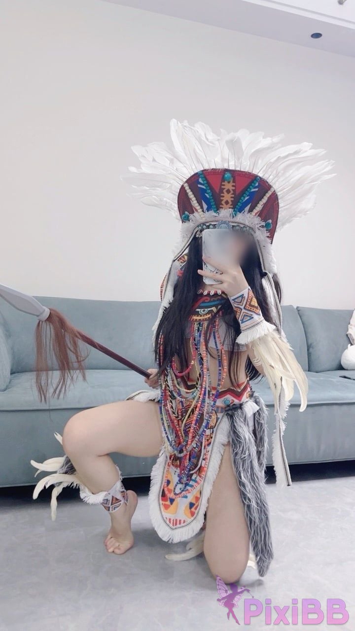 Cosplayer Bangni Bonnie Soul of the Tribe Indian purple dragon PixiBB.COM 109.JPG