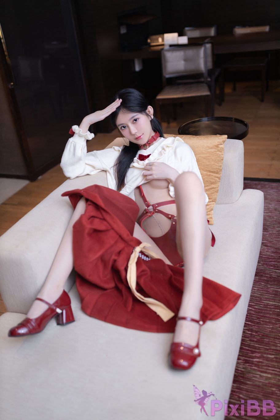 No watermark for in app purchases Xie Xiaoan XIUREN model New Year close up red bondage PixiBB.COM 005