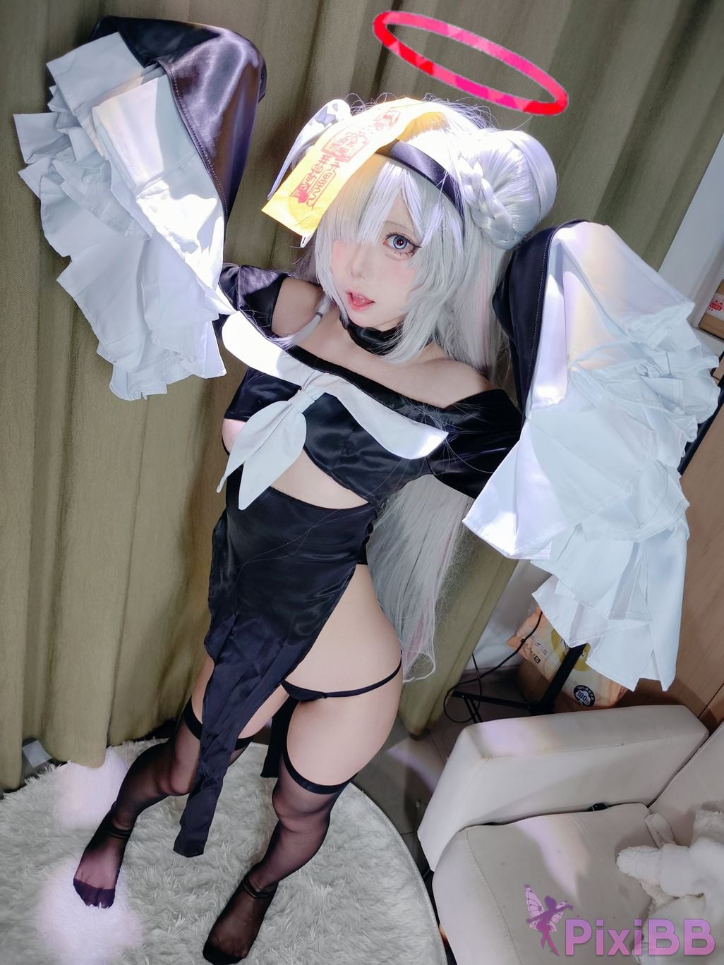 Cosplayer Son miko prana halloween PixiBB.COM 003