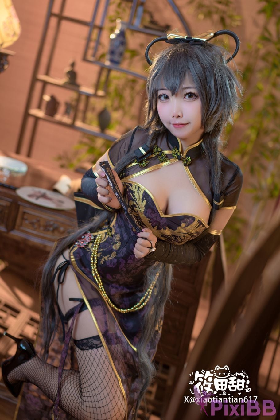 Cosplayer Vanilla Milk Meow Luo Tianyi Canary PixiBB.COM 001