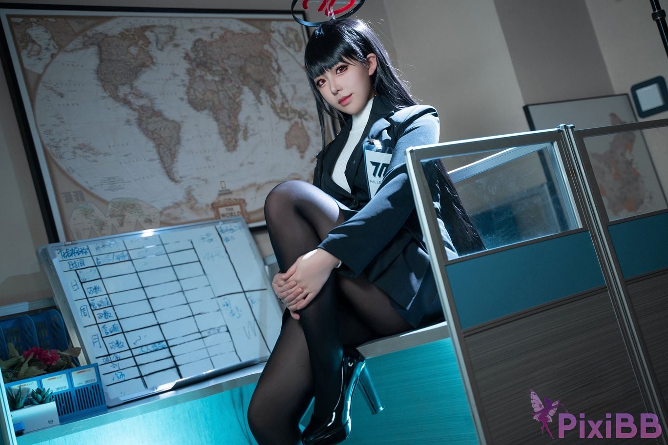 Cosplayer Husensen Blue Archive Rion Moon PixiBB.COM 035
