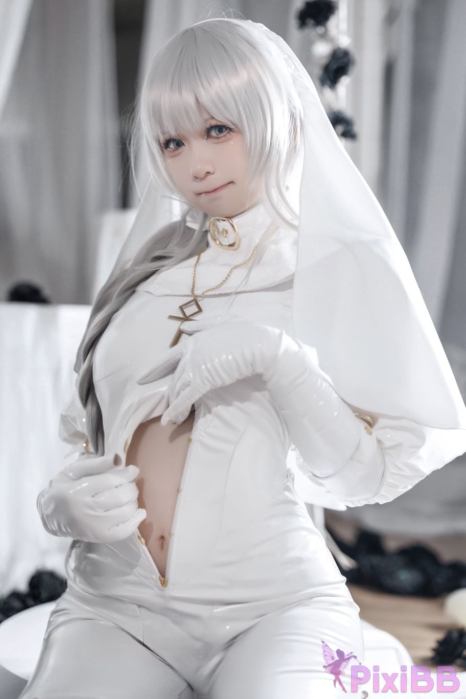 Cosplayer Sakura chan w pure white nun PixiBB.COM 035