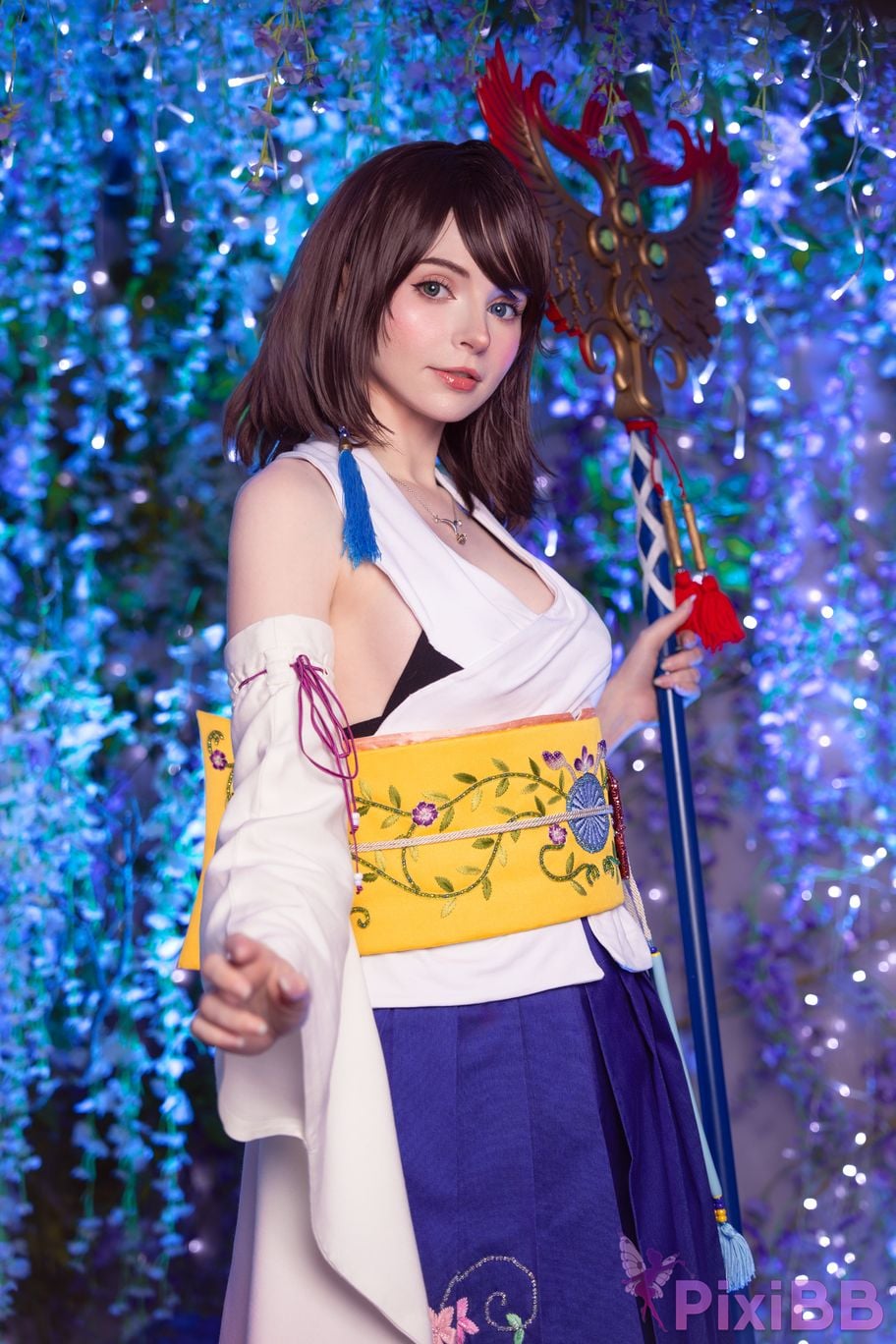Cosplayer Peach milky Yuna PixiBB.COM 001