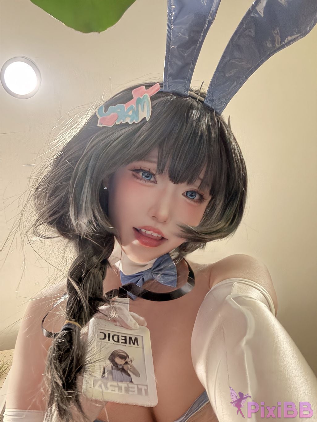 Cosplayer cut Celia Meili selfie bunny girl PixiBB.COM 003