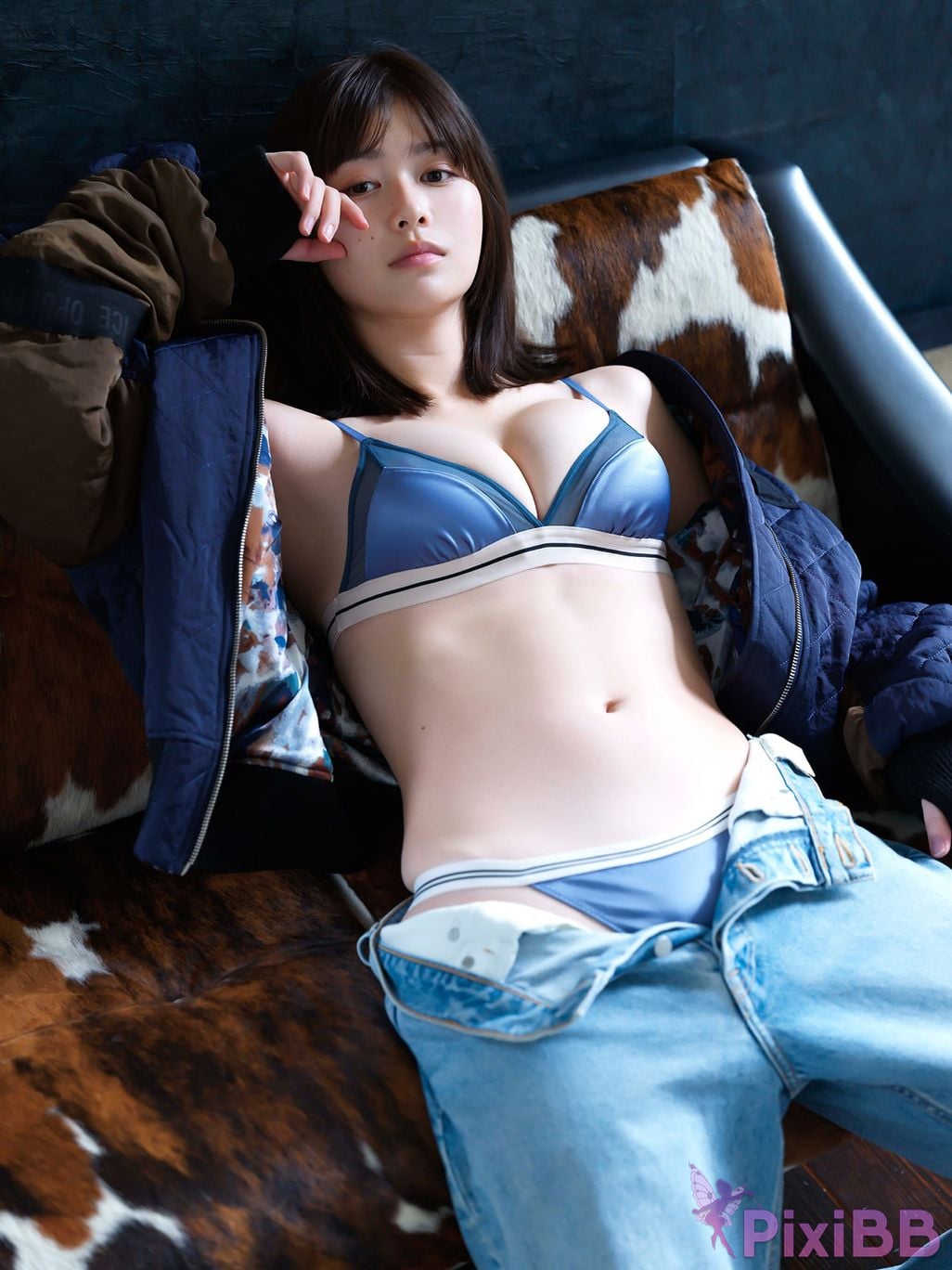 Japanese Idol Yuzuha Saeki digital photo book Unraveling in vermilion ENTAME36oC PixiBB.COM 008