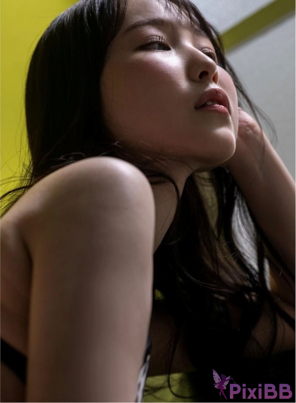 Japanese Idol Kasui Jun perfume Nude Photo Collection Curves PixiBB.COM 058