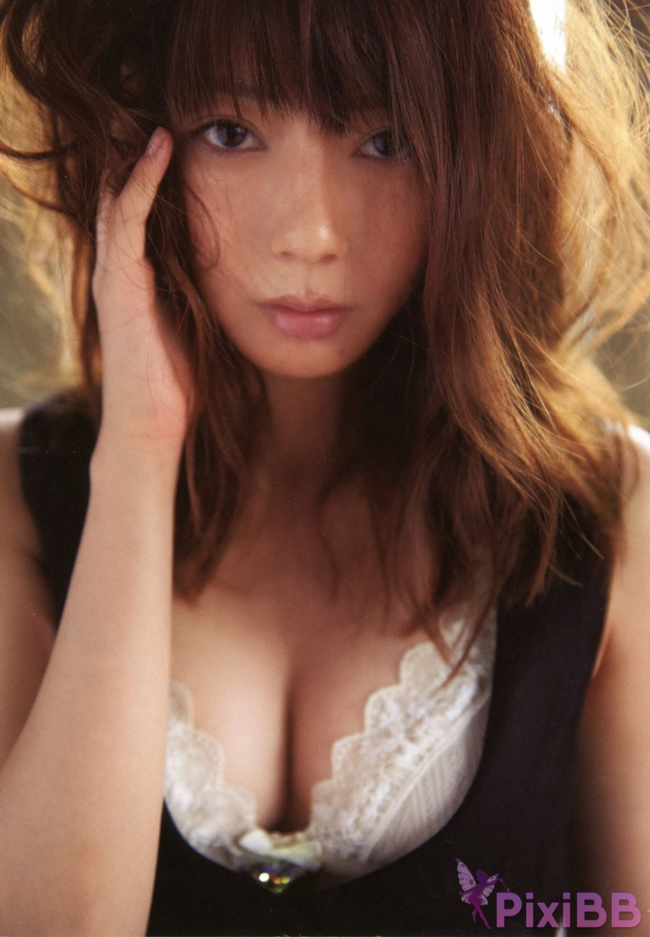 Japanese Idol Yuria Haga photo collection red x pink PixiBB.COM 002