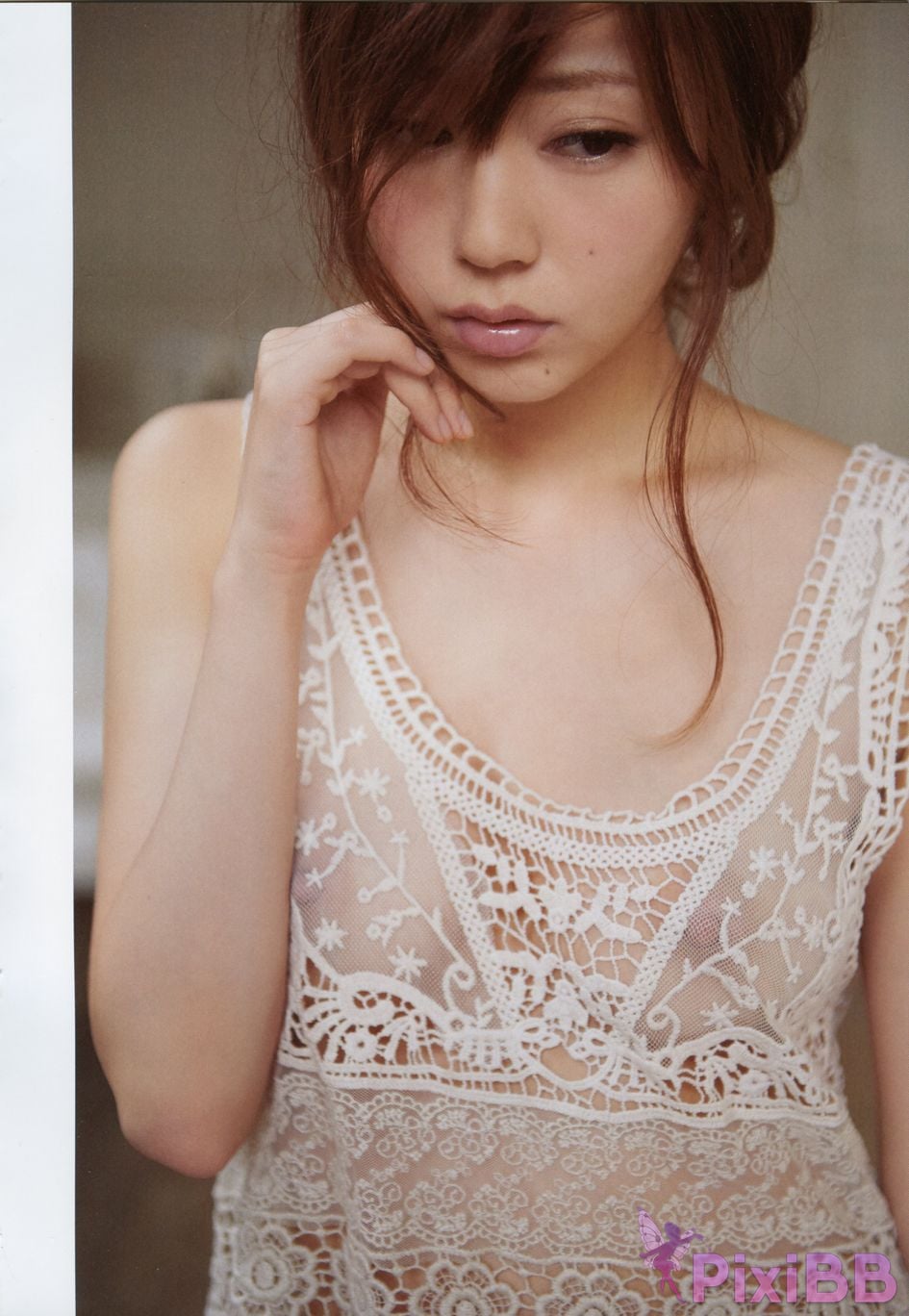Japanese Idol Yuria Haga photo collection red x pink PixiBB.COM 062