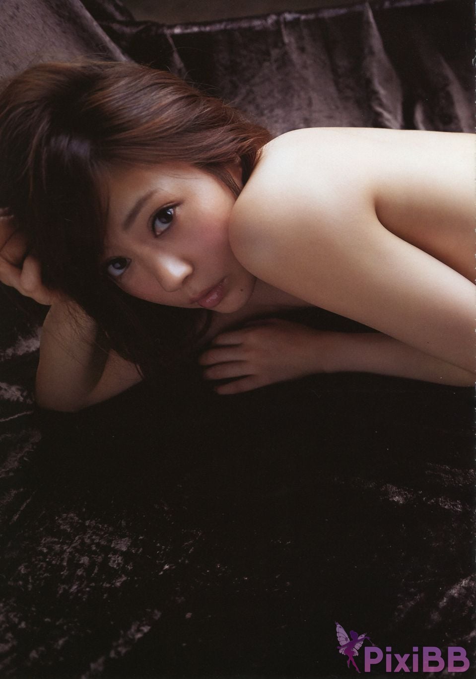 Japanese Idol Yuria Haga photo collection red x pink PixiBB.COM 080