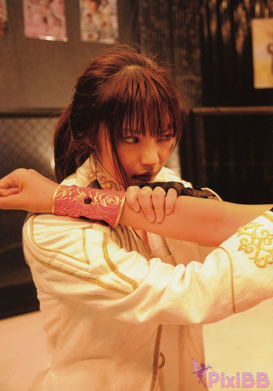 Japanese Idol Yuria Haga photo collection red x pink PixiBB.COM 088