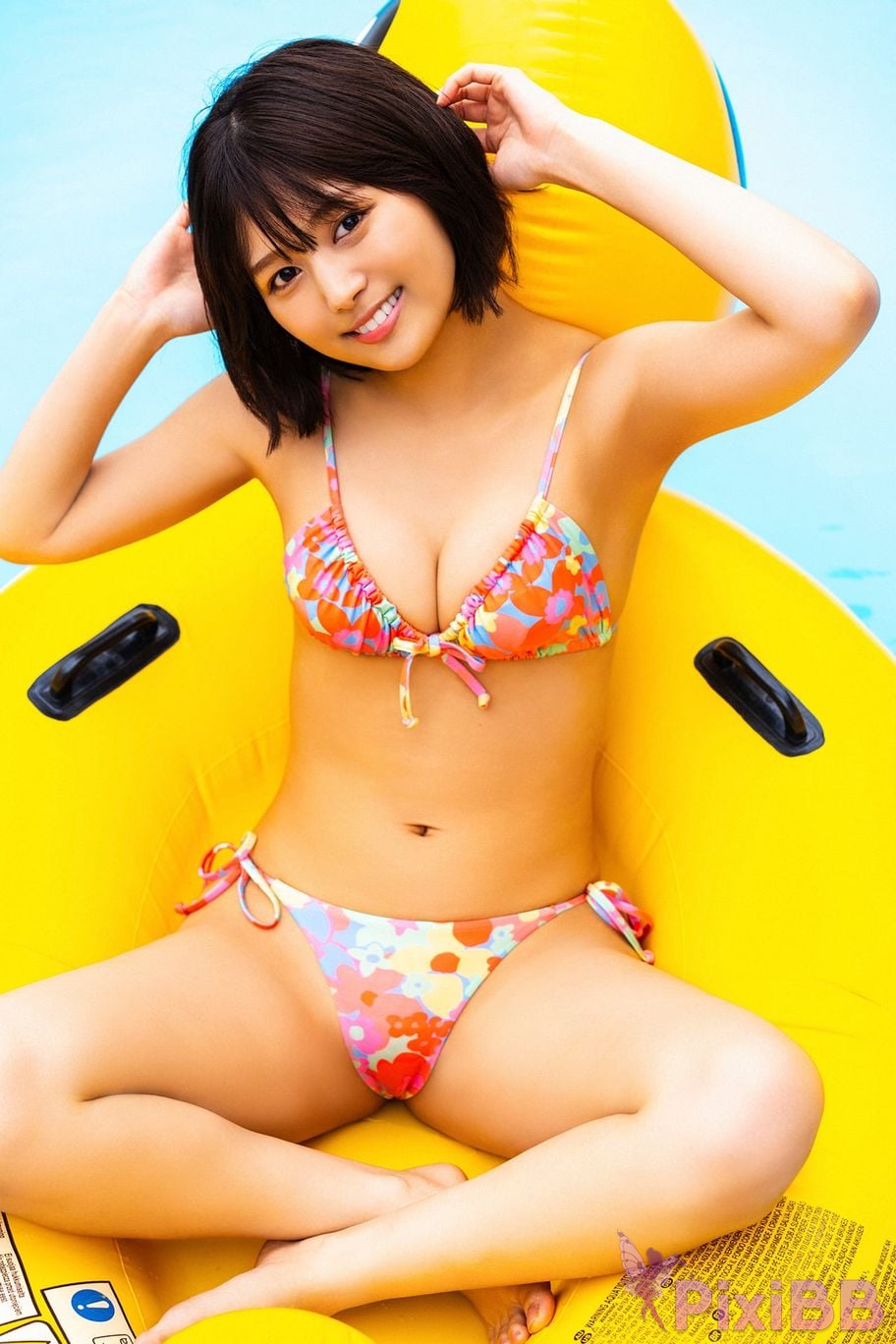 Japanese Idol Ruka Kitano FLASH digital photo book Invited by the waves PixiBB.COM 075