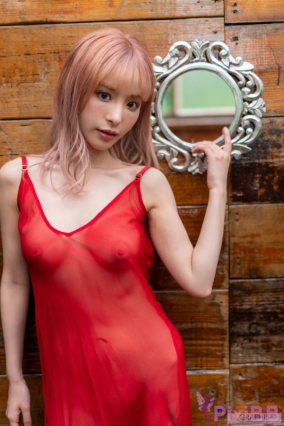 Japanese Idol Kana Momonogi I s i t M o m n g Graphis SUMMER SPECIAL 2020 Change PixiBB.COM 139